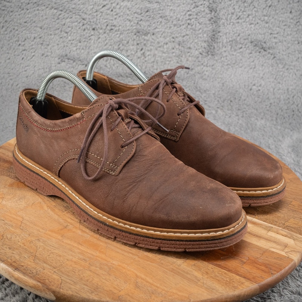 Clark's‎ Shoes Men's 7.5 M Newkirk Plain Nubuck Leather Dress Casual Grunge